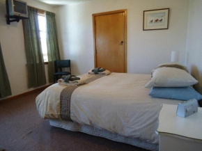  The Pier Lodge Bed And Breakfast  Крайстчерч